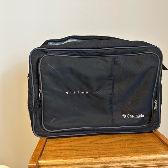 Columbia Lap Top Brief Case Messenger Bag - Picture 1 of 4